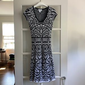 Carmen Marc Valvo lovely Knit dress .great gently worn condition